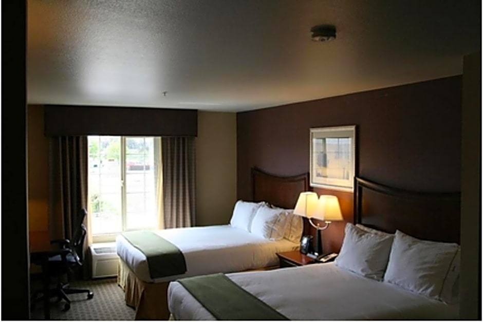 Holiday Inn Express Hotel & Suites Willows