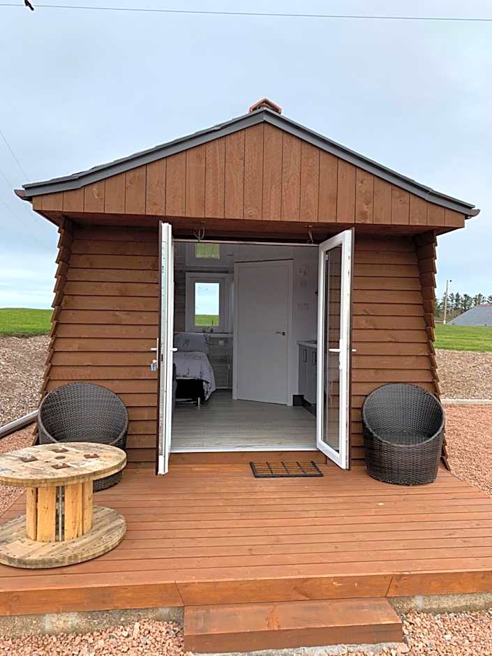 AC/DC Glamping