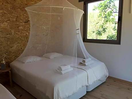 Suite with Garden View