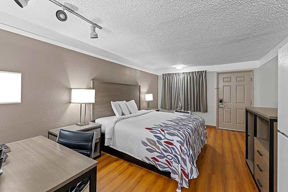 Red Roof Inn Ardmore