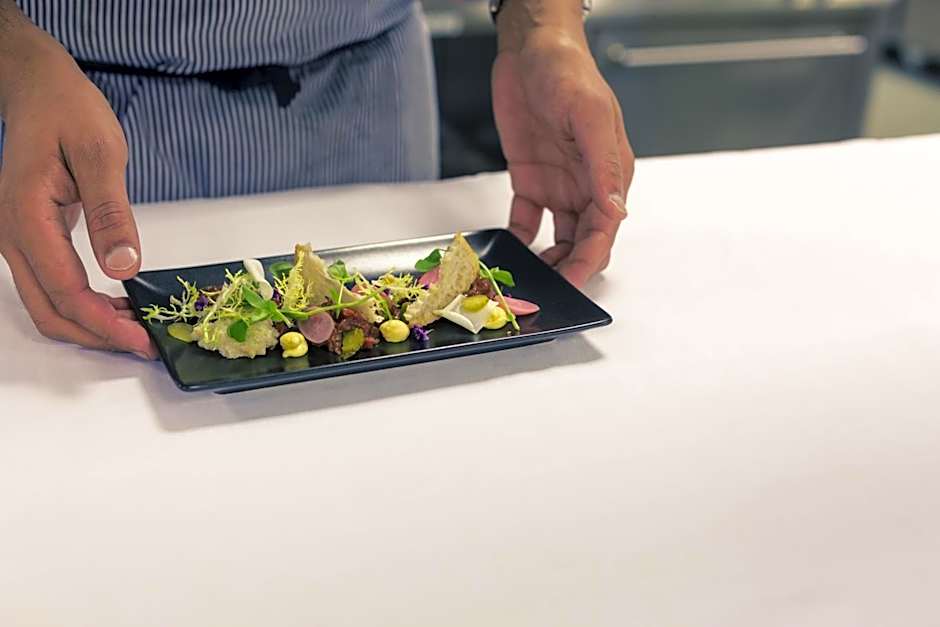 Sunday Box Hill Burford Bridge Hotel