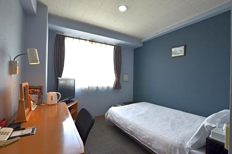 Standard Double Room with Small Double Bed - Non-Smoking