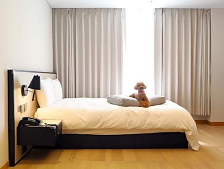 Pet Premium Ondol Room