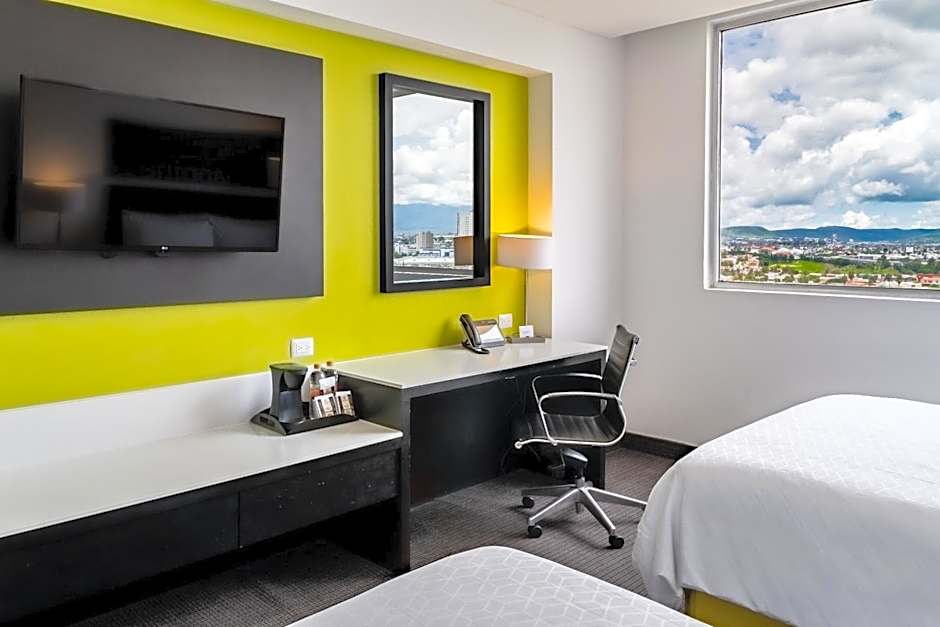 Holiday Inn Express & Suites Puebla Angelopolis By IHG