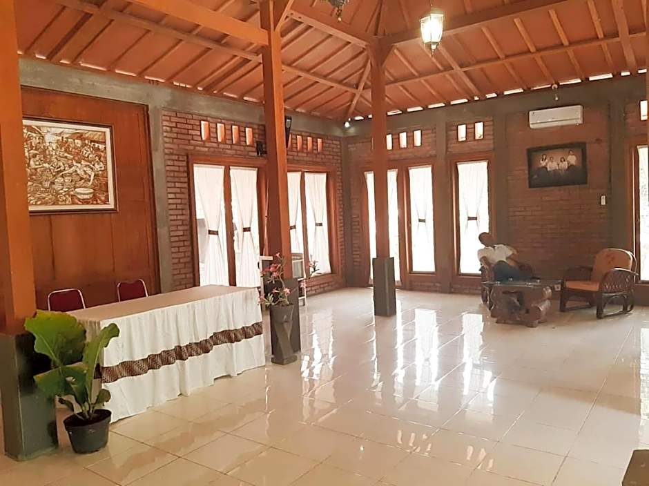 Omah Joglo Semarang