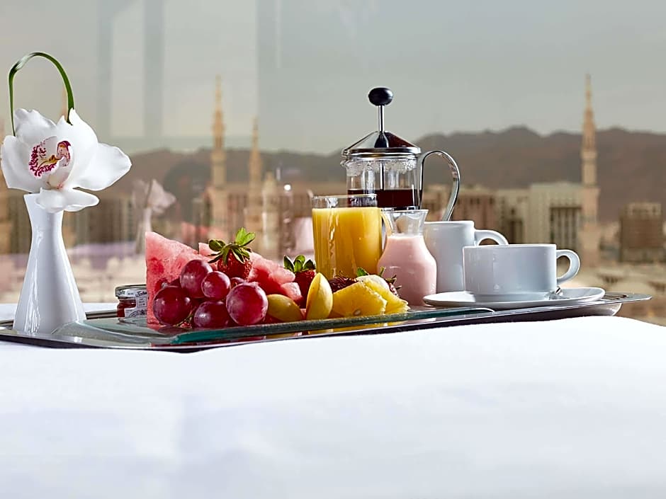 Pullman Zamzam Madina