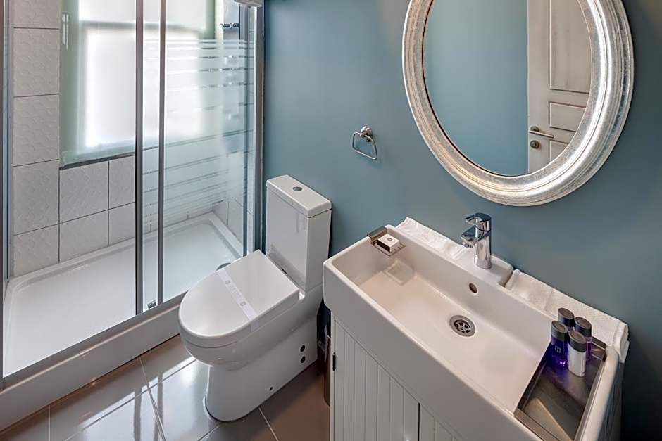 Loka Suites – Istanbul, FL