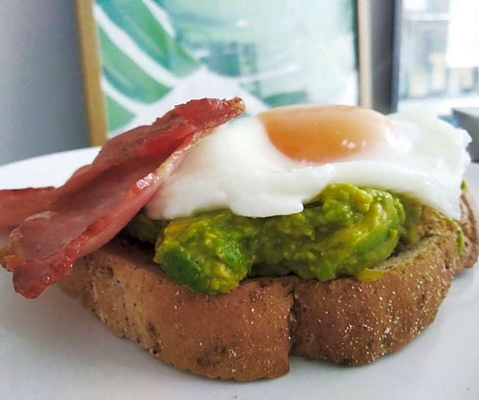 Sleep, Eat, Repeat Bed and Breakfast