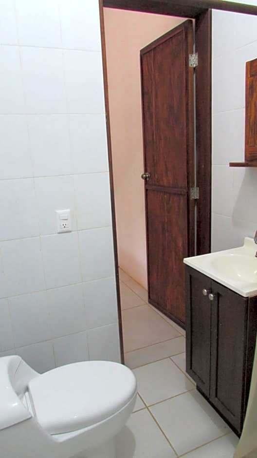 Hab #7 La Casa Del Profe Salo