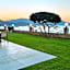 Sunny Bay Hotel