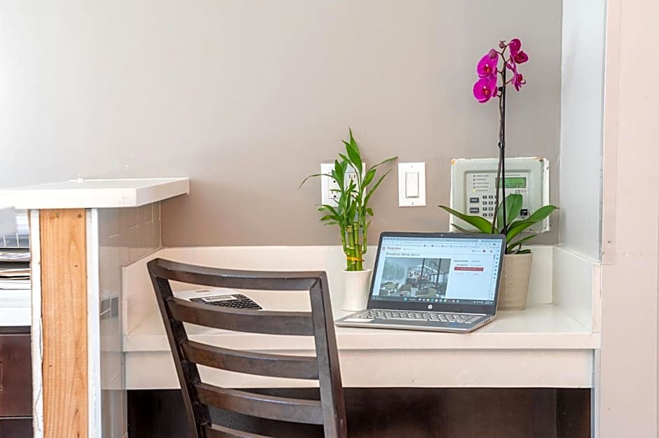 Ramada Limited Redondo Beach