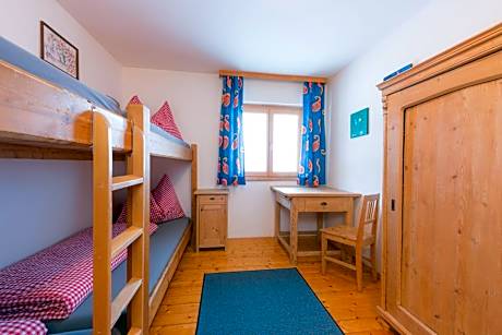 Economy Quadruple Room with Shared Bathroom