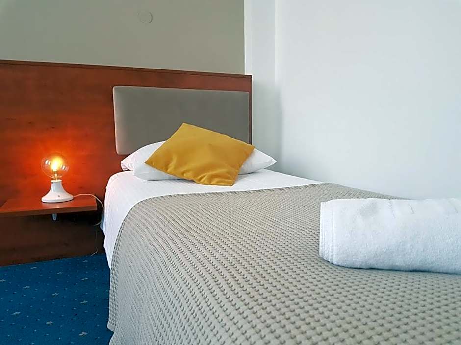 Hotel CITY
