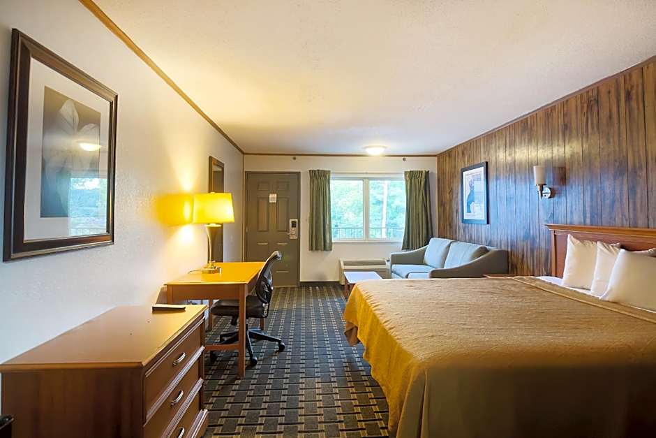 Tennessee Mountain Lodge Riverside by OYO