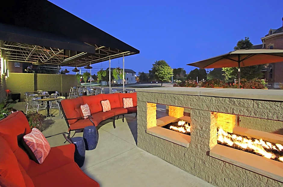 DoubleTree By Hilton Newark