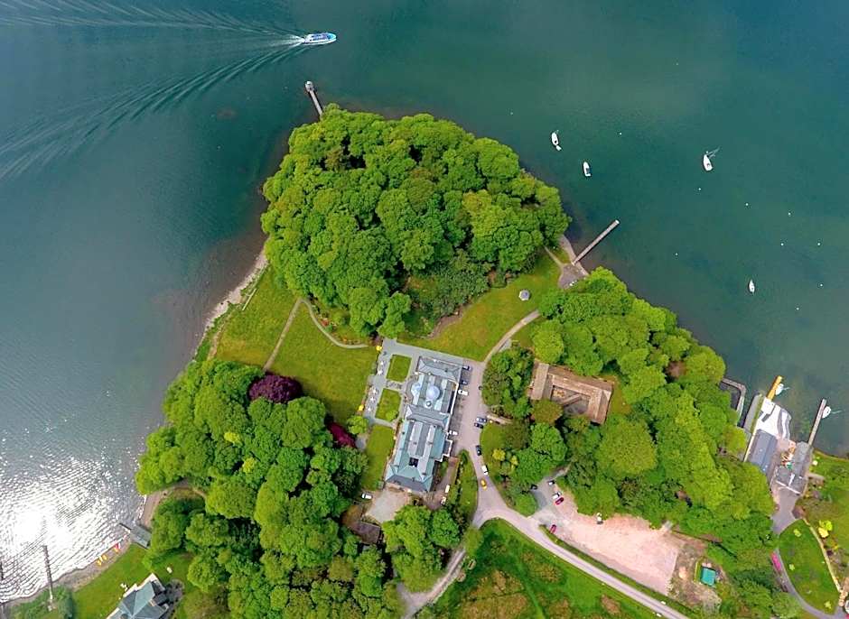 Storrs Hall Hotel on the shore of Lake Windermere