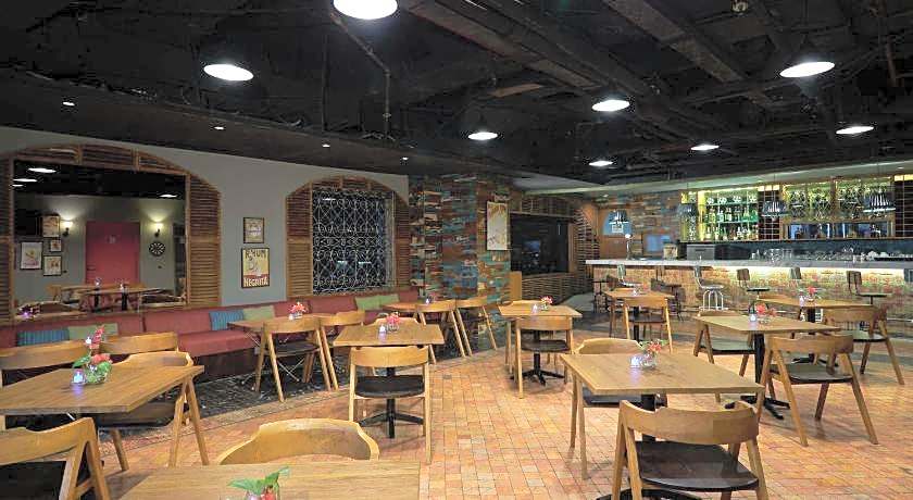 Mercure Jakarta Simatupang Hotel