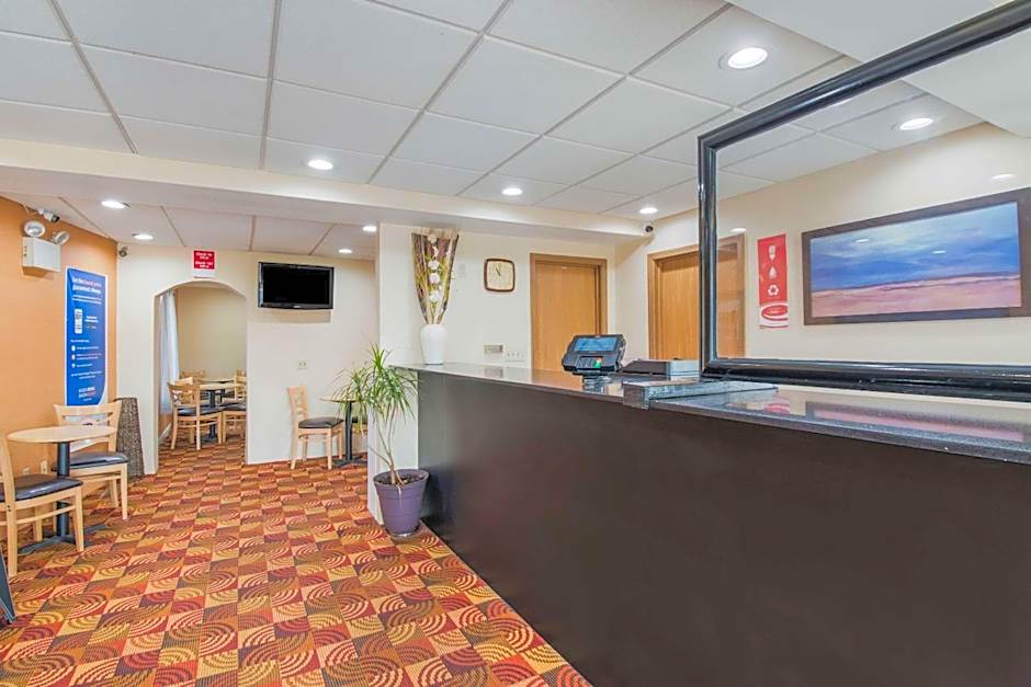Econo Lodge Mechanicsburg