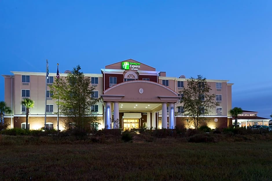 Holiday Inn Express Hotel & Suites Moultrie