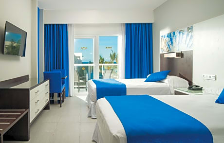 Double Room with partial sea view