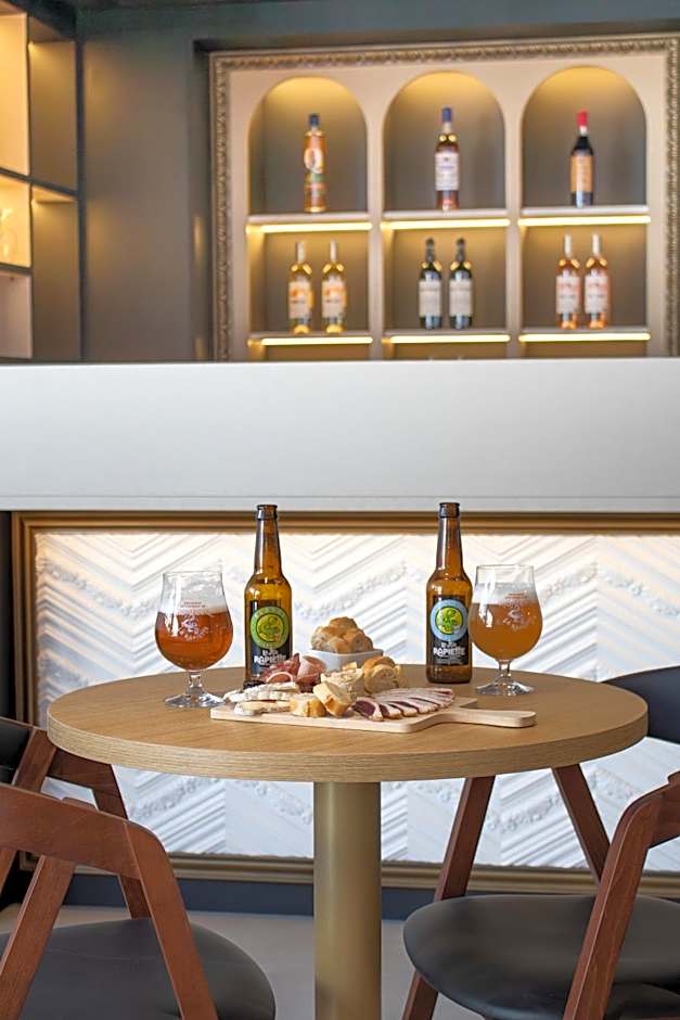 Brit Hotel Cahors - Le Valentr