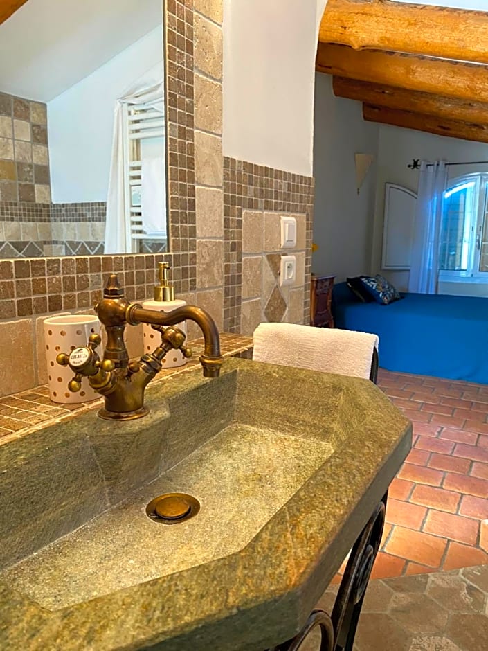 Chambres d'hôtes et studios de charme - A Mandria