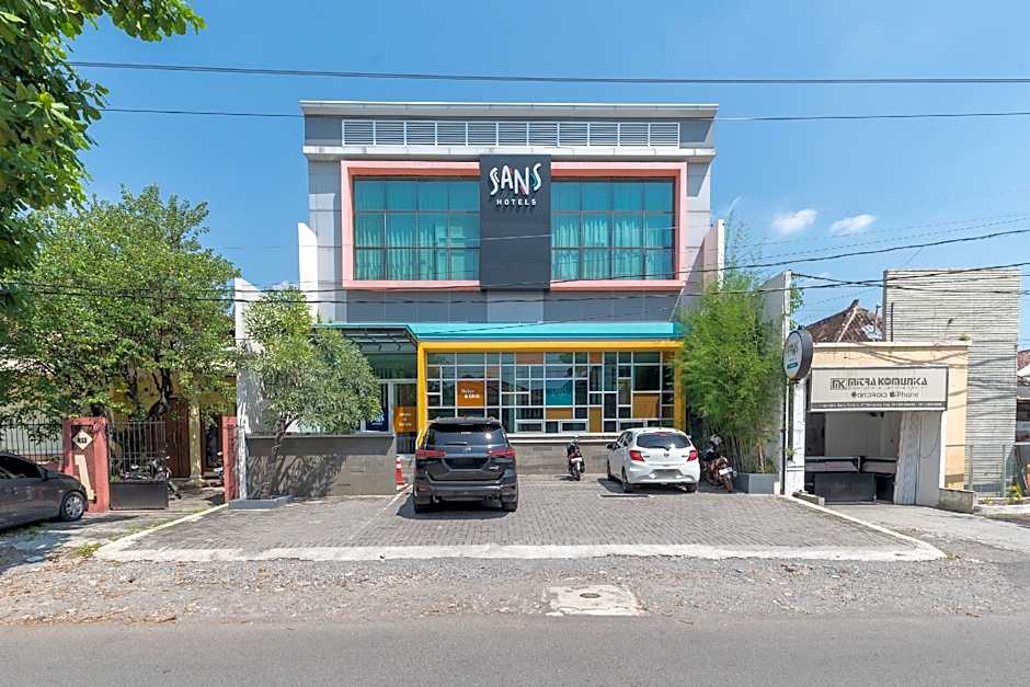 Sans Hotel Good Wish Semarang