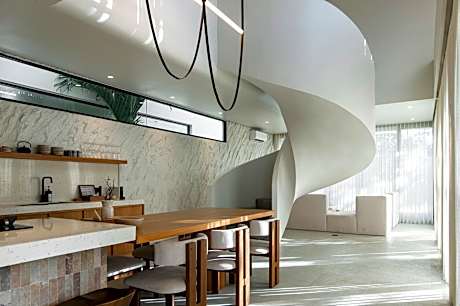 Private Villa with Private Pool Garden View