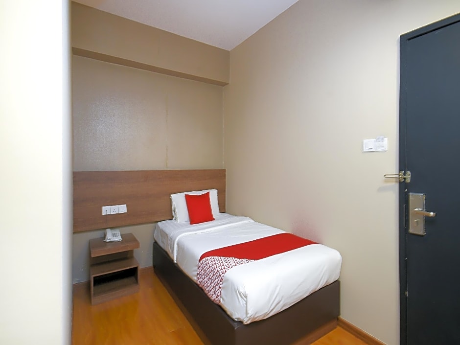 Super OYO 977 Hong Kong Suites