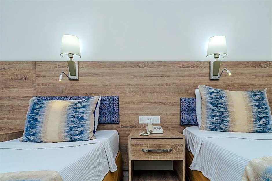 Kleopatra Arsi Hotel