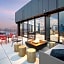 Hyatt Place Boston/Seaport District