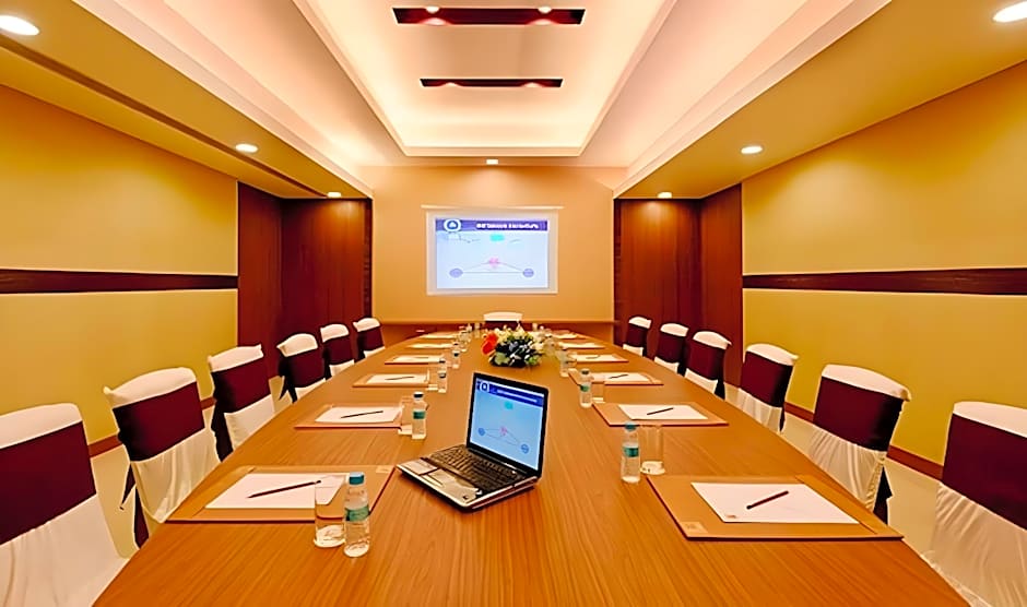 VijayaTej Clarks Inn Patna