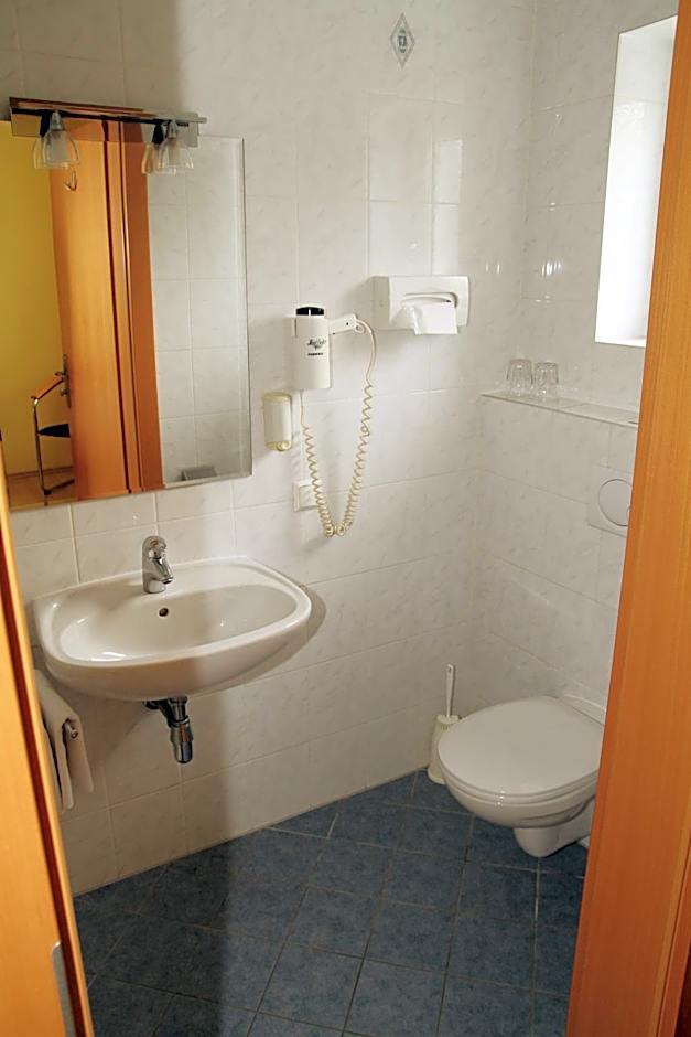 Hotel Highway - Bed & Breakfast