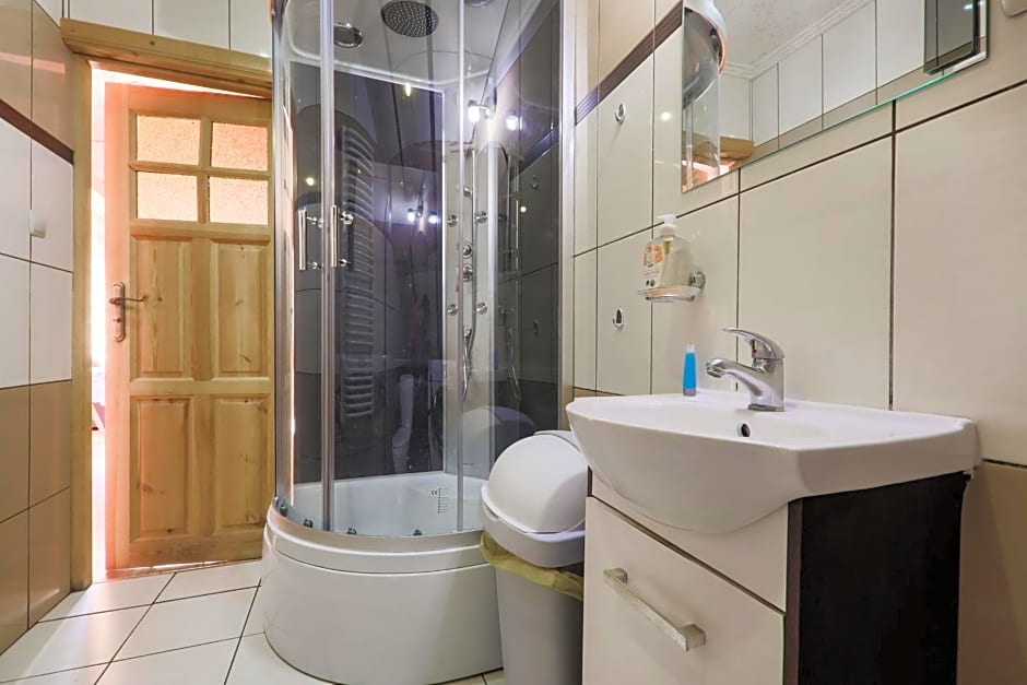 Grota zbójnicka apartament i pokoje