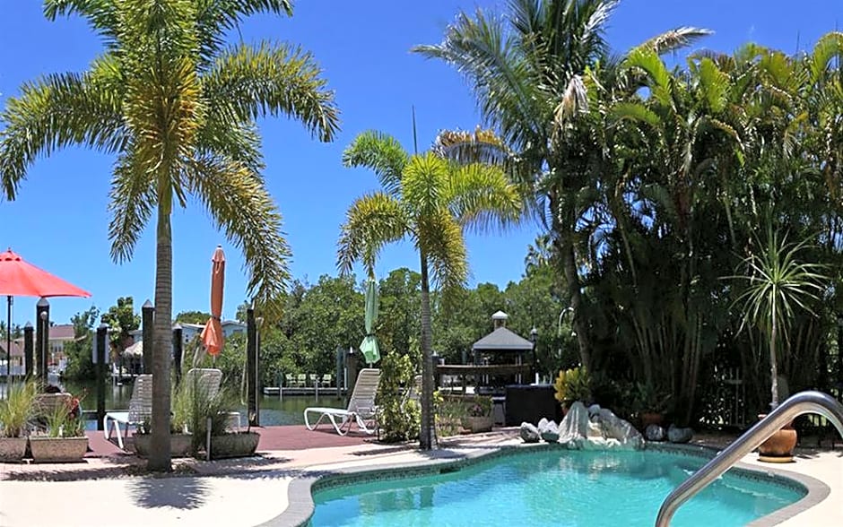 Manatee Bay Inn