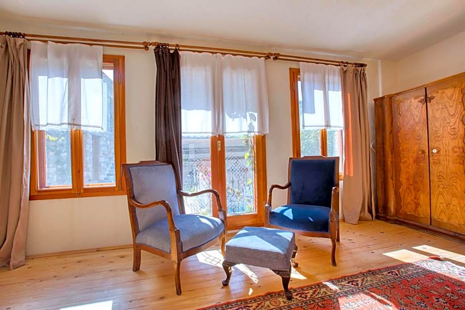 Kirazli Sultan Konak