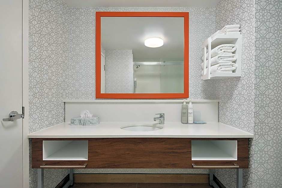 Hampton Inn By Hilton And Suites San Marcos