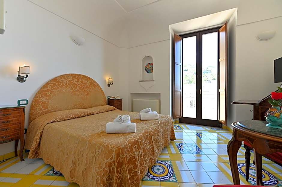 Hotel Croce Di Amalfi