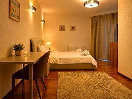 Two-Bedroom Apartment with Balcony (4 Adults)