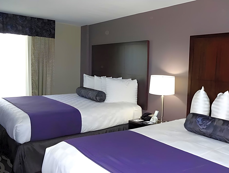 IBAN Dallas Park Central Hotel, Trademark by Wyndham