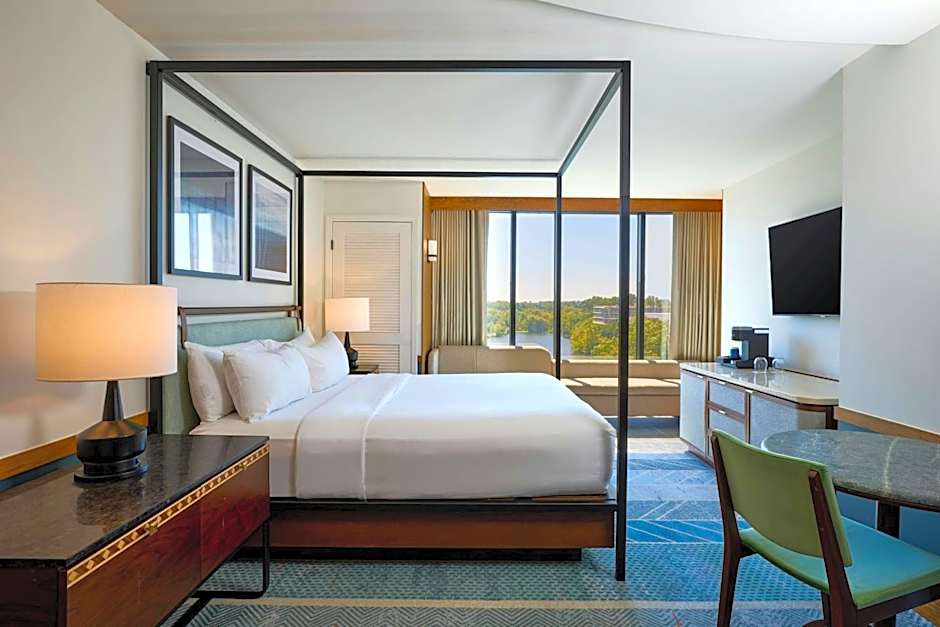 Merriweather Lakehouse Hotel, Autograph Collection