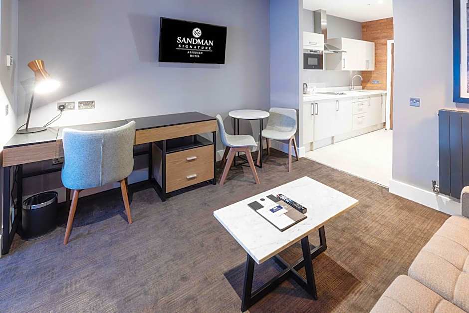 Sandman Signature Aberdeen Hotel & Spa