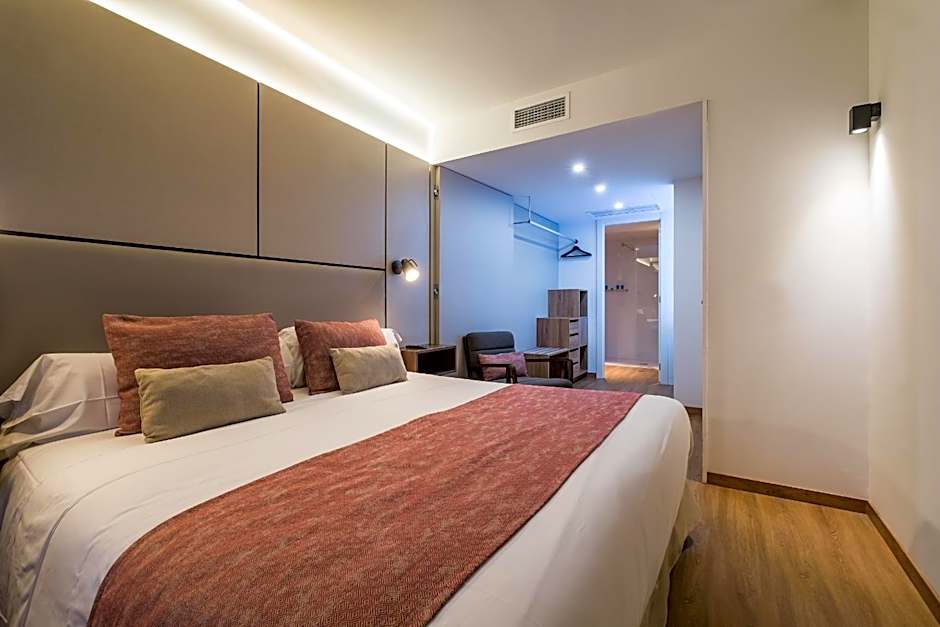 Pierre & Vacances Apartamentos Edificio Eurobuilding 2