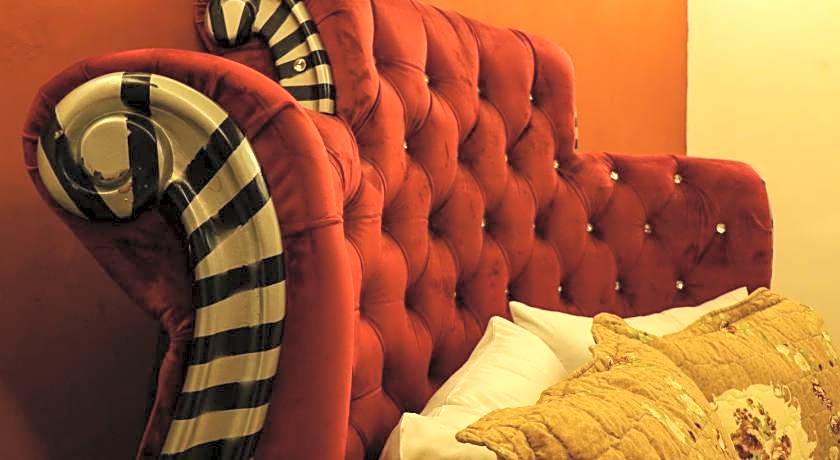 Grand Suites Hotel