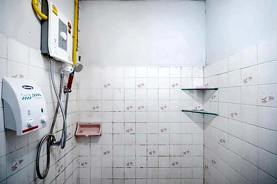 Ali Hostel