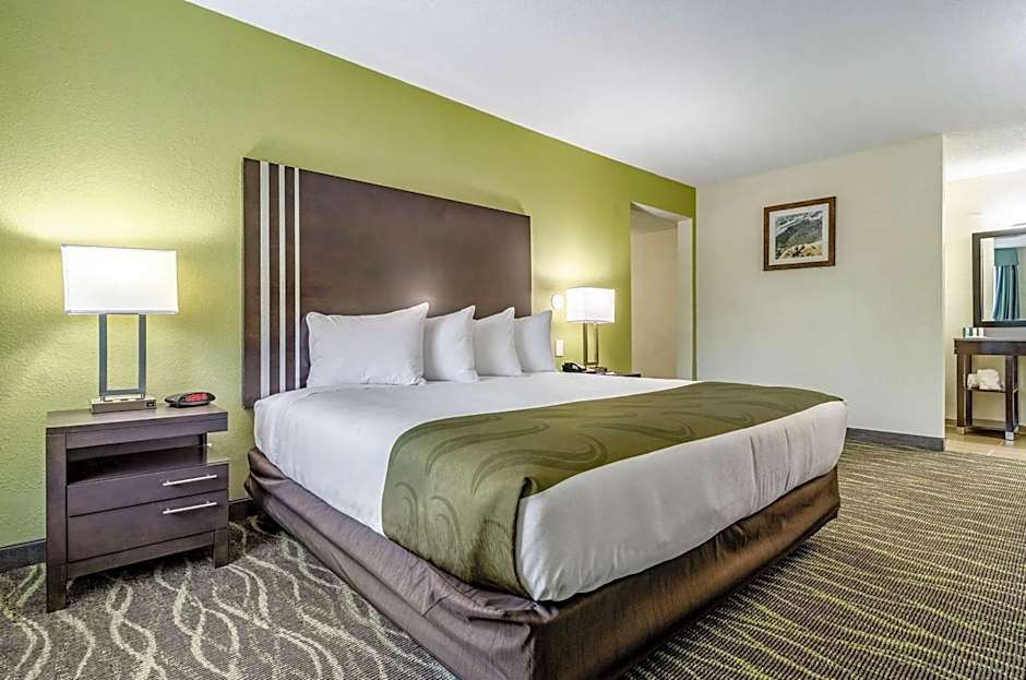 Quality Inn & Suites Creedmoor - Butner