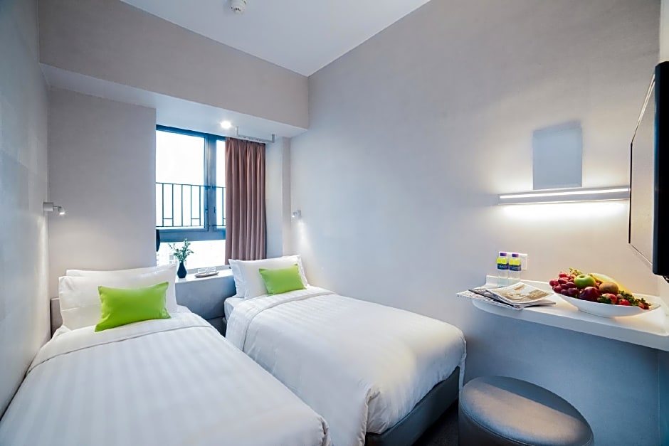 Hotel Ease Mong Kok