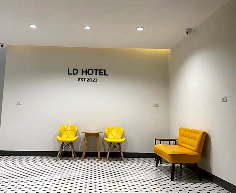 แอ่ว-ดีLD Hotel&Residences