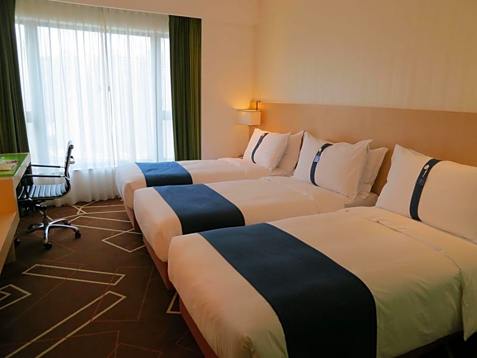 Holiday Inn Express Hong Kong Kowloon East, an IHG Hotel