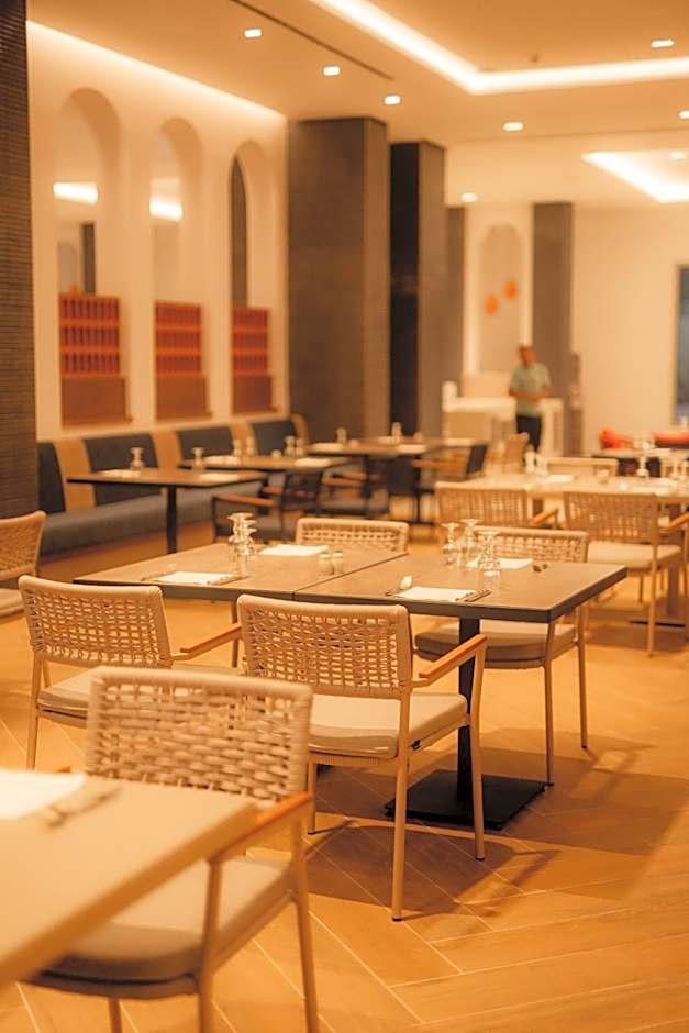 Seabel Alhambra Beach Golf & Spa Hotel
